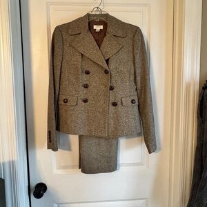 Ann Taylor Tan Double-Breasted Blazer and Ankle Pant Set